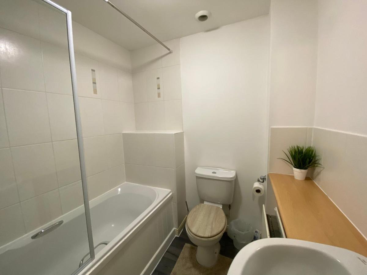 Wellingborough Cosy Hub Villa Great Harrowden Esterno foto
